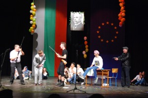 One of the original plays put on by the German-language 9th graders. So many guns and Arab-stereotypes.